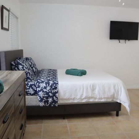 Singer Island Inn/ Deluxe Studio West Palm Beach Buitenkant foto